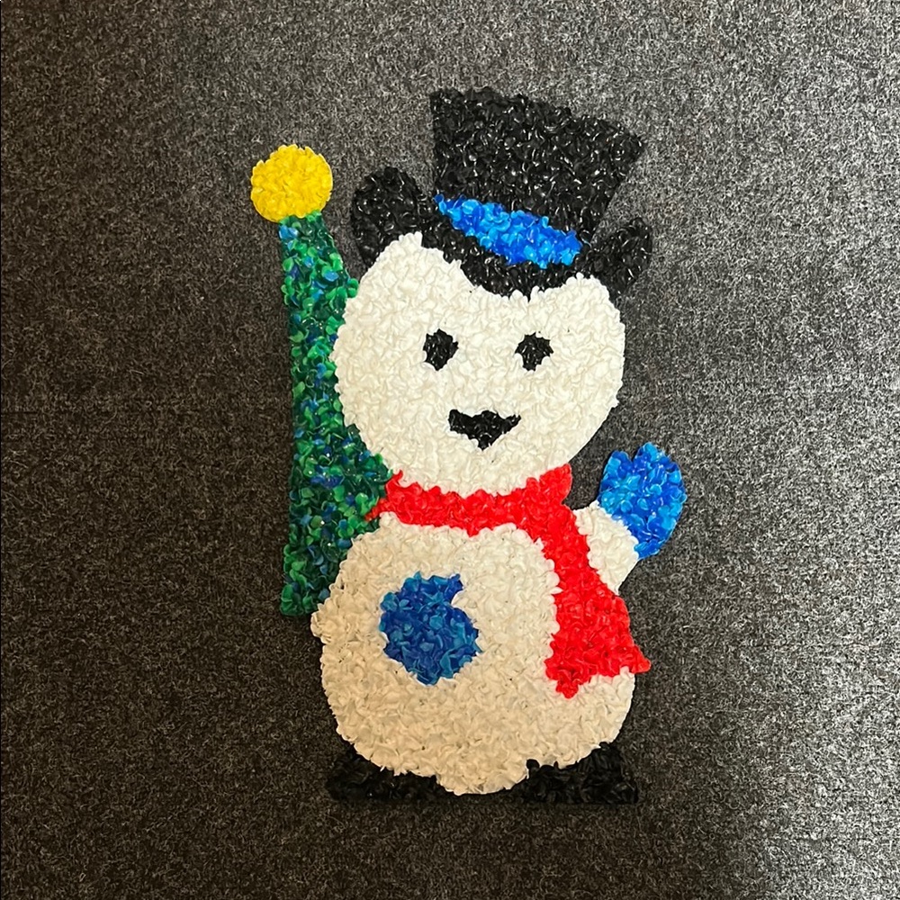 Popcorn Plastic Snowman
